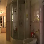 Splendida Mansarda Ad דירה