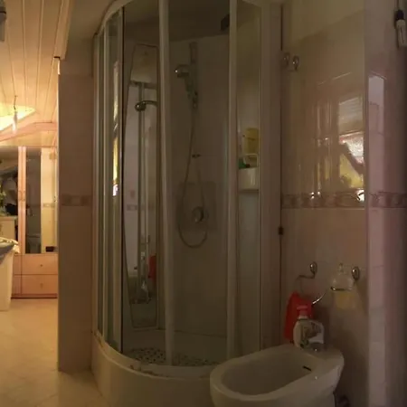 Splendida Mansarda Ad شقة
